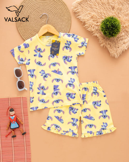 T SHIRT WITH SHORTS FOR GIRLS