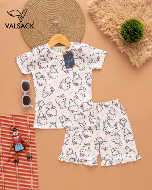 T SHIRT WITH SHORTS FOR GIRLS