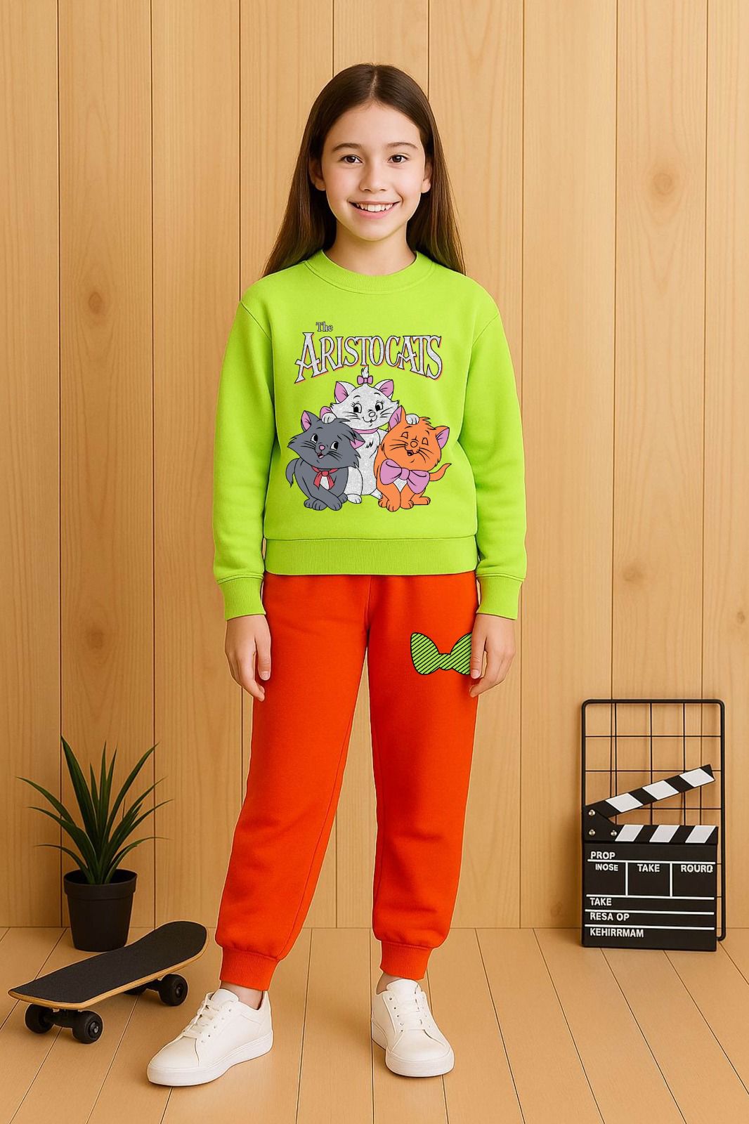 GIRLS sweatshirt with pant
