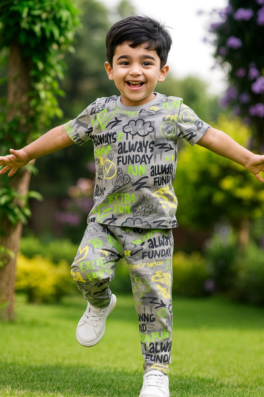 T-shirt with pant